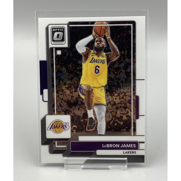 Other - 2022-23 Panini Donruss‎ Optic LeBron James #116 Los Angeles Lakers